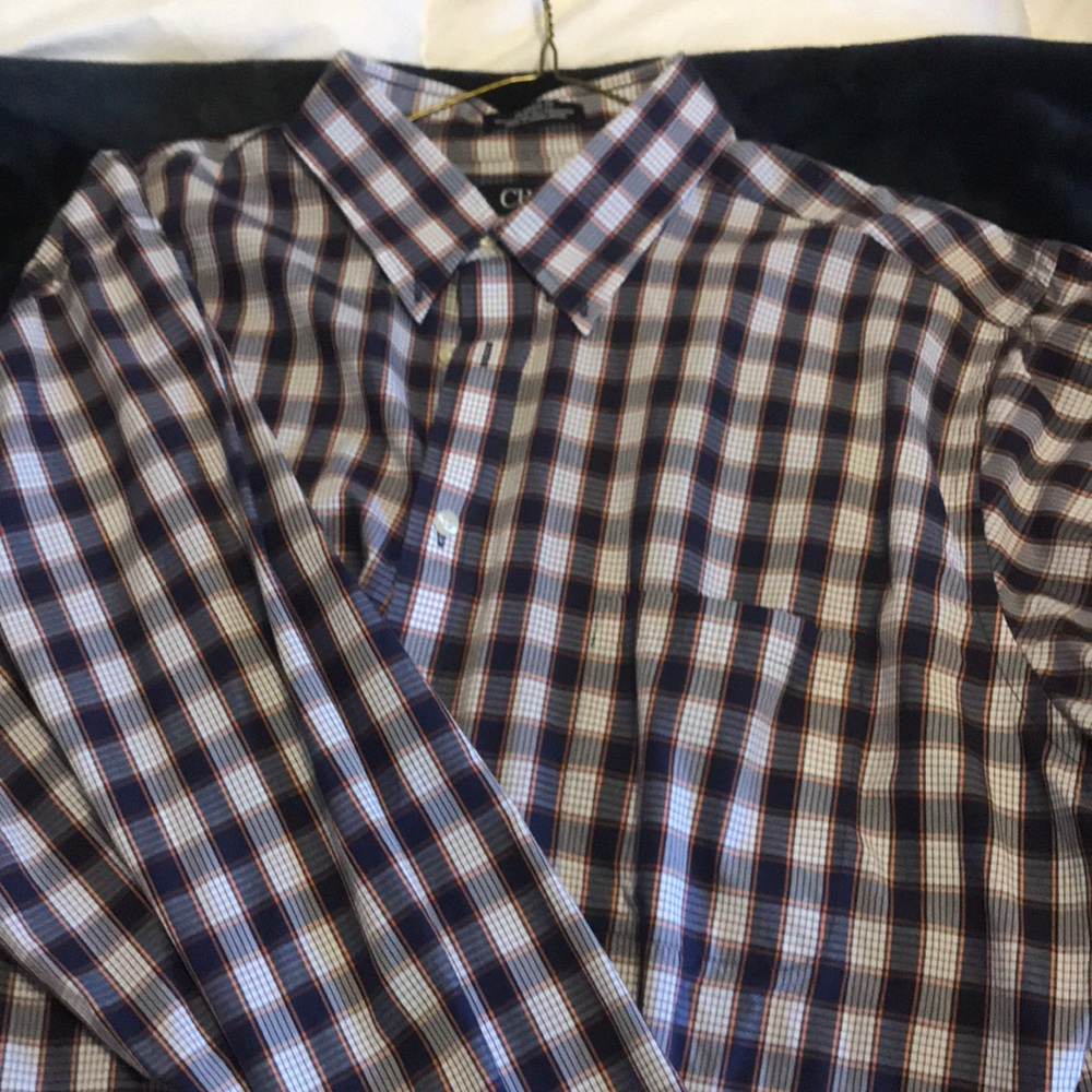 Men’s Chaps dress shirt